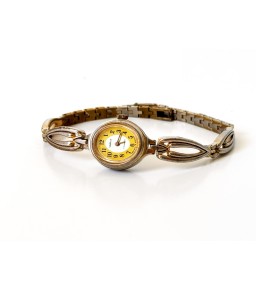 Women's unique vintage...