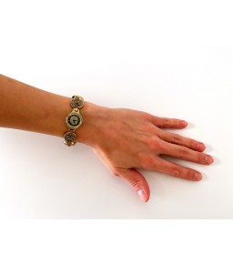 Six Circle Pattern Strap Watch