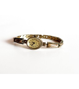Gold Vintage Style Ladies...